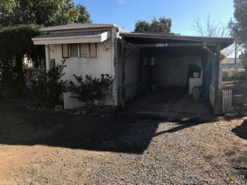 1106 Perez Rd, Winterhaven, CA 92283-9752