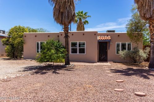 1026 West Circle Dr, Tucson, AZ 85719-3064