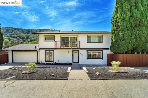 3472 Savage Ave, Pinole, CA 94564-1232