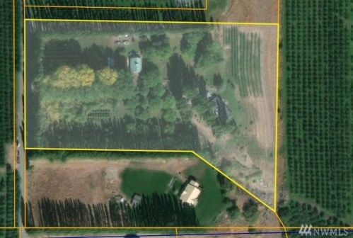 73 Ernie Robinson Rd, Oroville, WA 98844-9785