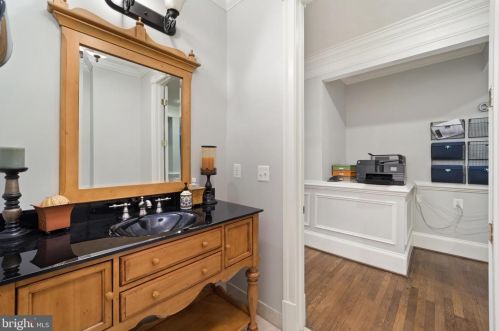 213 Loudoun St, Leesburg VA exterior