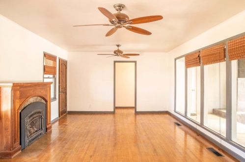210 Covena Ave, Modesto, CA 95354-2821