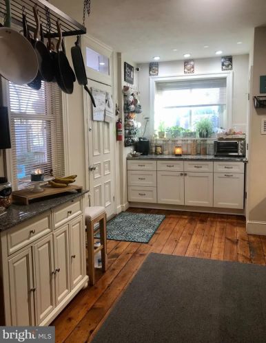 514 Chestnut St, Pottstown, PA 19464-5620