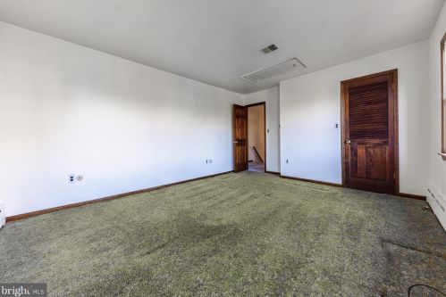 520 Lakeview Dr, Auburn NJ  08085-1248 exterior