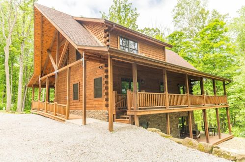 23330 Chestnut Grove Rd, Laurelville, OH 43152-9767