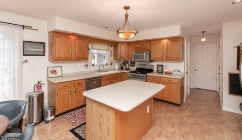 10 Doral Blvd, Washington NJ  07882-1553 exterior