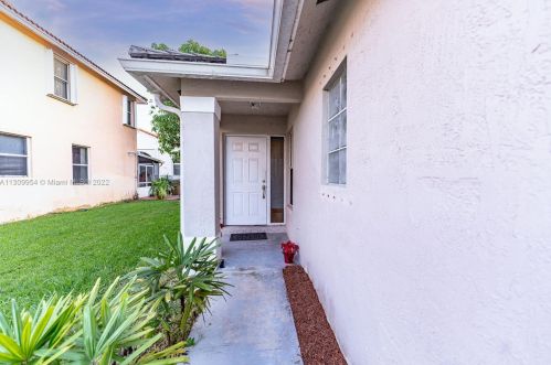 16270 17th Ct, Hollywood, FL 33028-1728