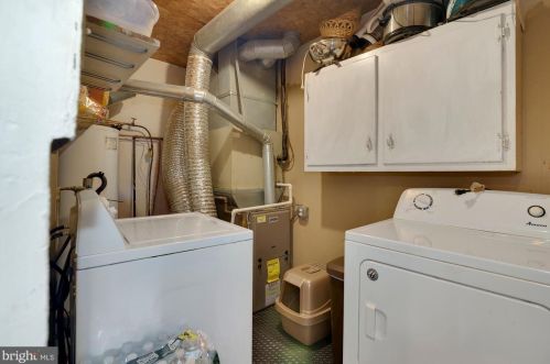 446 Flanders Rd, Gloucester NJ  08031-3020 exterior