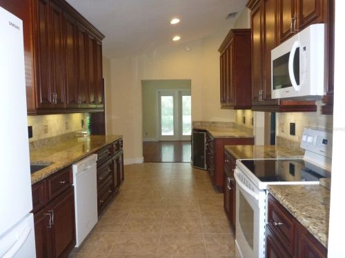 1016 Nin St, Orlando, FL 32835-5131