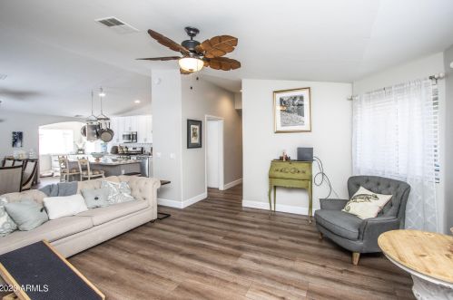 3023 34th St, Phoenix AZ  85018-6901 exterior