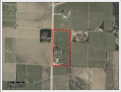 833 240th St, Hammond, WI 54002-7030