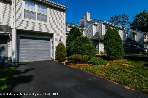 69 Malibu Dr, Tinton Falls, NJ 07724-2544