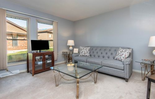 6956 Raintree Dr, Milwaukee, WI 53223-5270