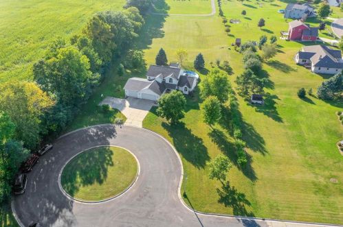 307 Birch Ave, Pulcifer, WI 54124-9032