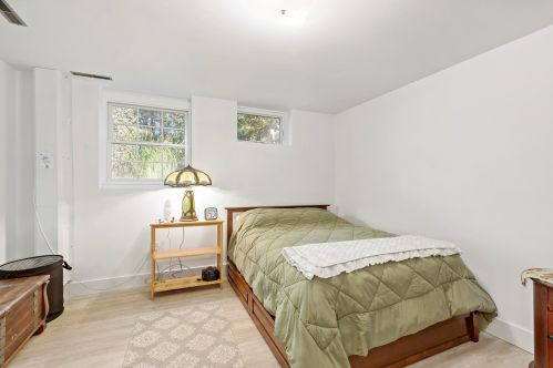 15 Mary Rd, Eastham MA 02642-2927 exterior