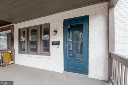 2315 Penn St, Harrisburg PA  17110-1046 exterior