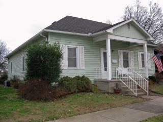 1032 Main St, Henderson, KY 42420-3950