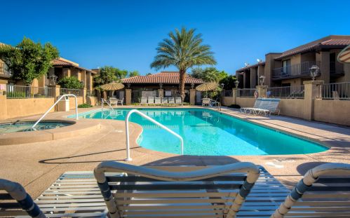 31200 Landau Blvd, Cathedral City CA  92234-5115 exterior