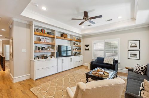 5620 Anita St, Dallas TX 75214-2709 exterior