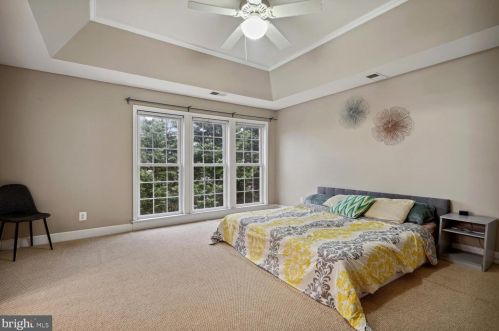 9269 Laurel Ridge Crossing Rd, Lorton VA  22079-2960 exterior