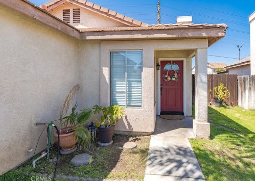 521 Silver Star Cir, Colton, CA 92324-2681