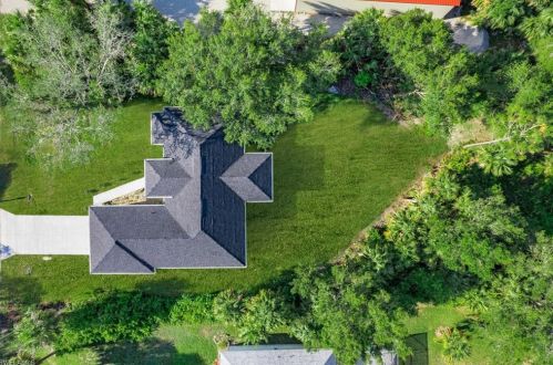 511 Michael Ave, Lehigh Acres, FL 33936-1043