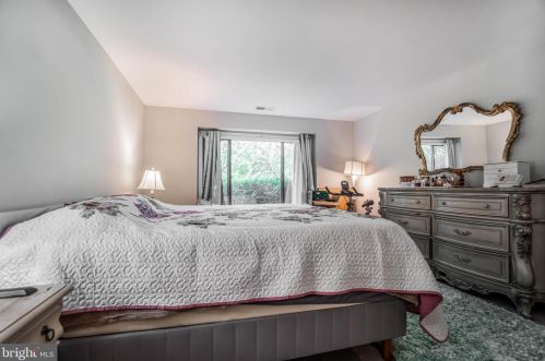 404 Pritchard Pl, Newtown Square PA  19073-3031 exterior