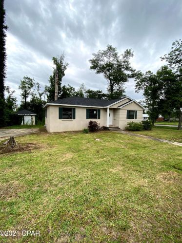 4346 2nd Ave, Marianna FL  32446-4101 exterior