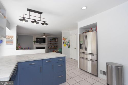 3436 Lacrosse Ct, Woodbridge VA  22193-1050 exterior
