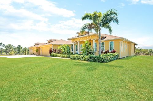 11651 Bridle Path Ln, Placida, FL 33946-2170
