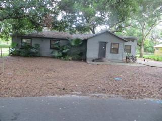 2911 Mcdonald Rd, Zellwood FL  32798 exterior