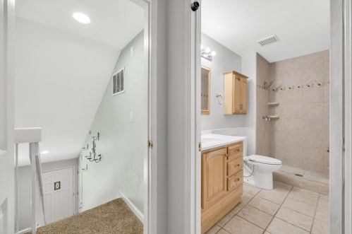 6631 Mercedes Ave, Citrus Heights CA  95621-5413 exterior