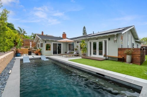 3987 Broadlawn St, San Diego CA 92111-3318 exterior