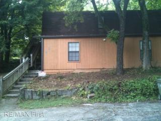 212 Tipton Ln, Maryville, TN 37804-3447