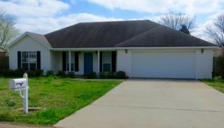 103 Wisconsin Ave, Muscle Shoals AL  35661-3155 exterior