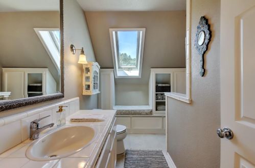 18880 Blackhawk Ct, Grass Valley CA  95949-8324 exterior