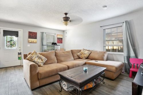 1413 Shady Lane Dr, Orlando FL  32804-6137 exterior