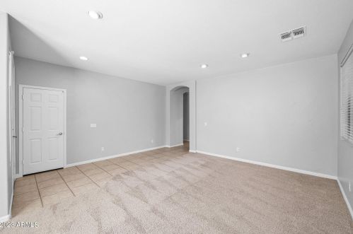228 124th Ave, Avondale AZ  85323-8049 exterior