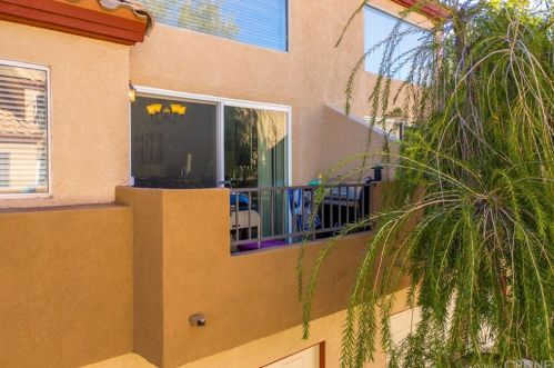 28142 Seco Canyon Rd, Santa Clarita, CA 91390-4227