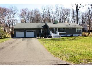 63 Forest View Rd, Northford, CT 06472-1325