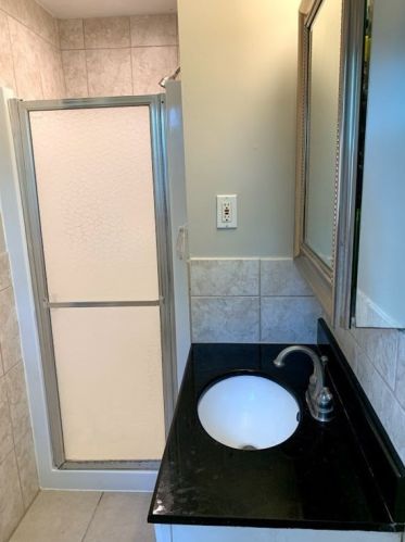 12 Burning Tree Rd, Natick MA  01760-3245 exterior