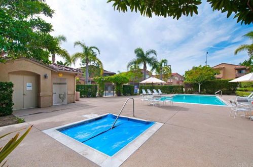 6392 Alexandri Cir, Carlsbad CA  92011-3600 exterior