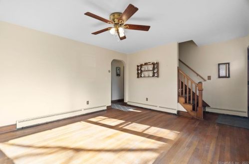 53 Cedar Grove Ave, United States Coast Guard Ac CT  06320-3732 exterior