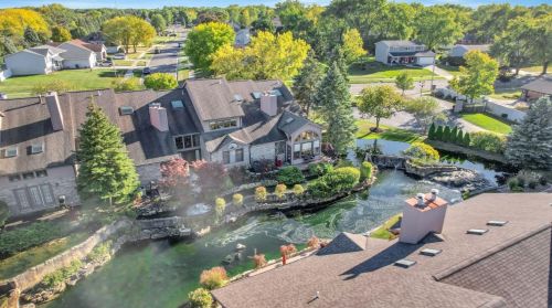 647 Brookside Dr, Crown Point IN  46307-4369 exterior