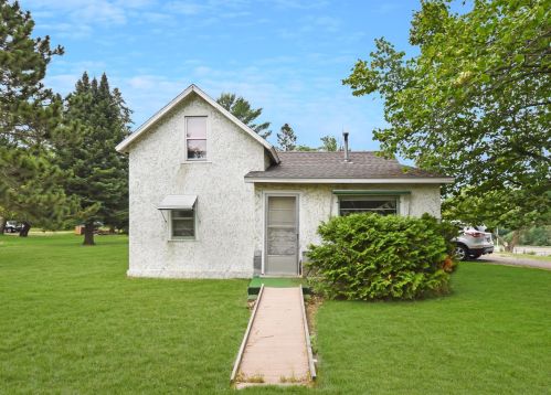 704 11th Ave, Brainerd, MN 56401-2854
