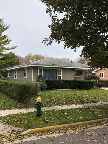 3409 Kennedy Dr, Sturtevant, WI 53177-2816