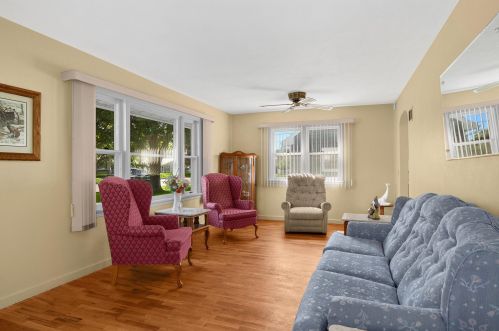 4027 Riverview Dr, La Crosse, WI 54601-2244