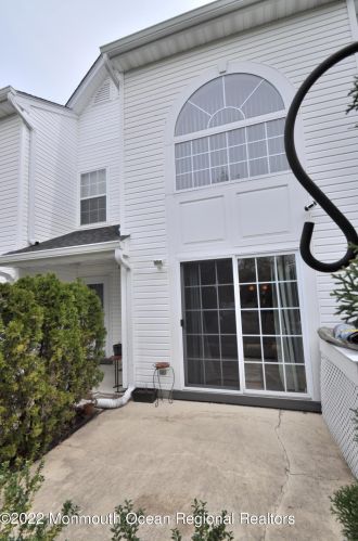 69 Madison Ct, Tinton Falls, NJ 07712-7744