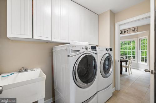 14829 Cox Creek Ct, Haymarket VA  20169-2626 exterior