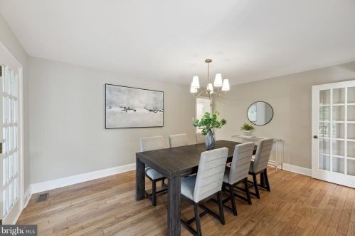 444 Great Falls St, Falls Church VA  22046-2608 exterior